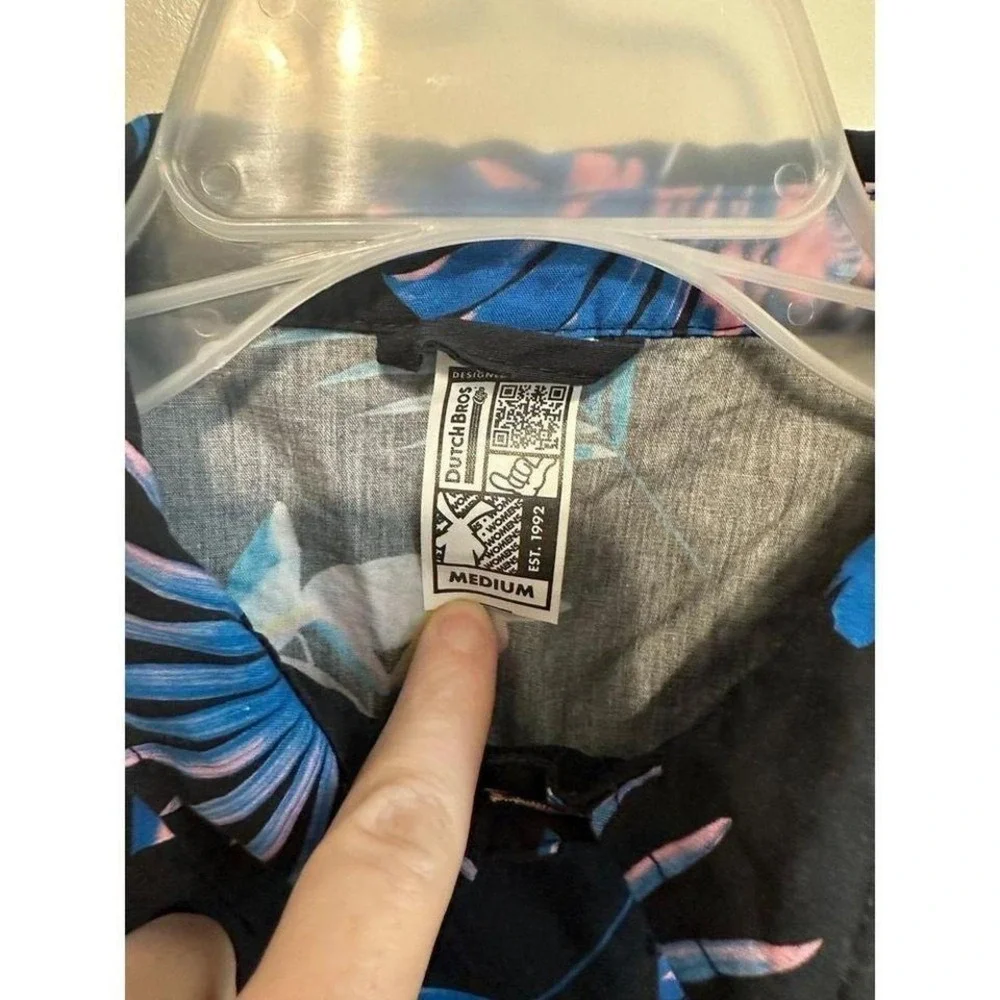 Dutch Bros Hawaiian Shirt button down Men's medium black blue pink - Picture 6 of 8